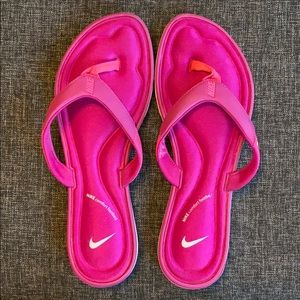 Nike thong sandals